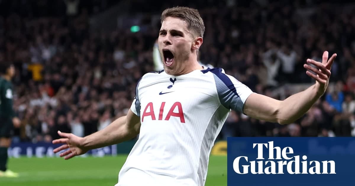 范戴恩回应弗兰克冷遇传闻：以哥本哈根之夜证明热刺反弹