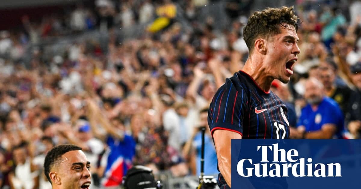 美国男足5-1横扫乌拉圭，世界杯备战迎来里程碑式胜利