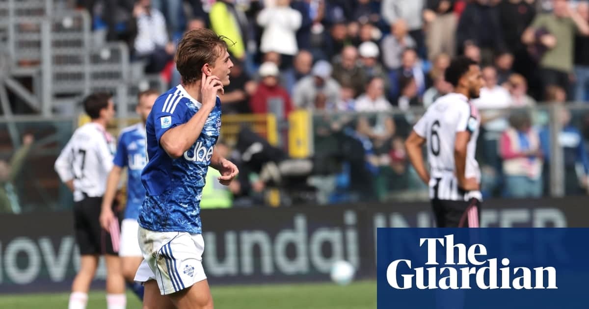 科莫主场2-0击败尤文图斯，帕斯成关键推手，米兰同日登顶