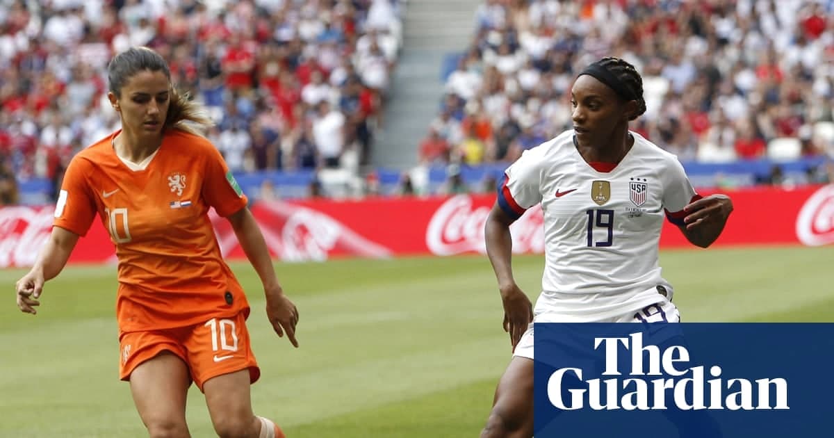 克里斯蒂尔·邓宣布退役：美国女足的多面手与防线基石