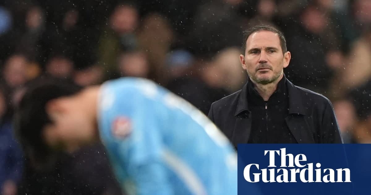 考文垂领跑再遭阻击0-0闷平牛津，松鼠事件成焦点