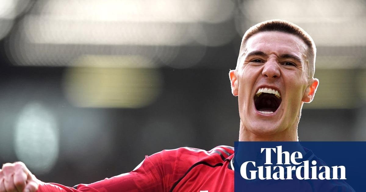 塞斯科头球助曼联2-1击败水晶宫，卡里克带队跃升至积分榜第三