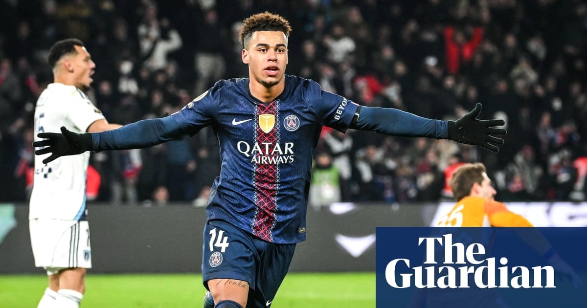 巴黎圣日耳曼与巴黎FC：44米距离的两种世界