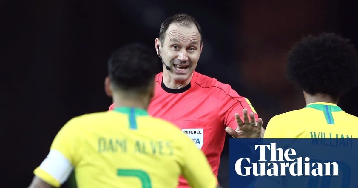 科利纳推动的裁判体脂与体重测试风暴