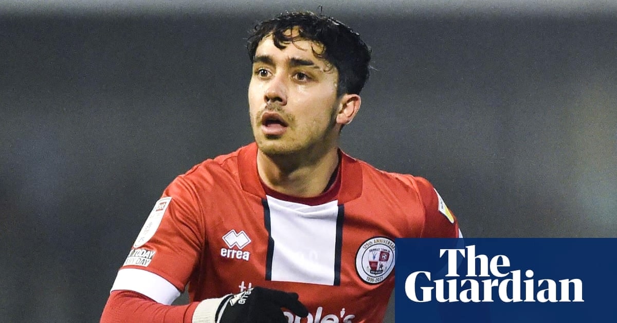 前球员就未受保护遭遇对QPR与克劳利提起诉讼，索赔1110万英镑