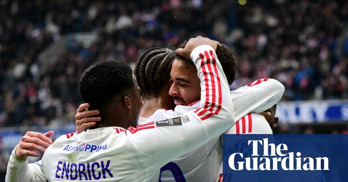 里昂：从濒临降级到欧洲最火球队的逆袭