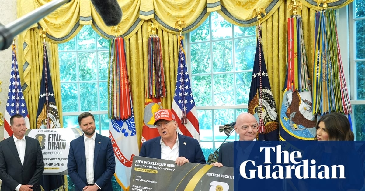 世界杯票价高企引发球迷愤怒：最低£3,120，整程约£10,000