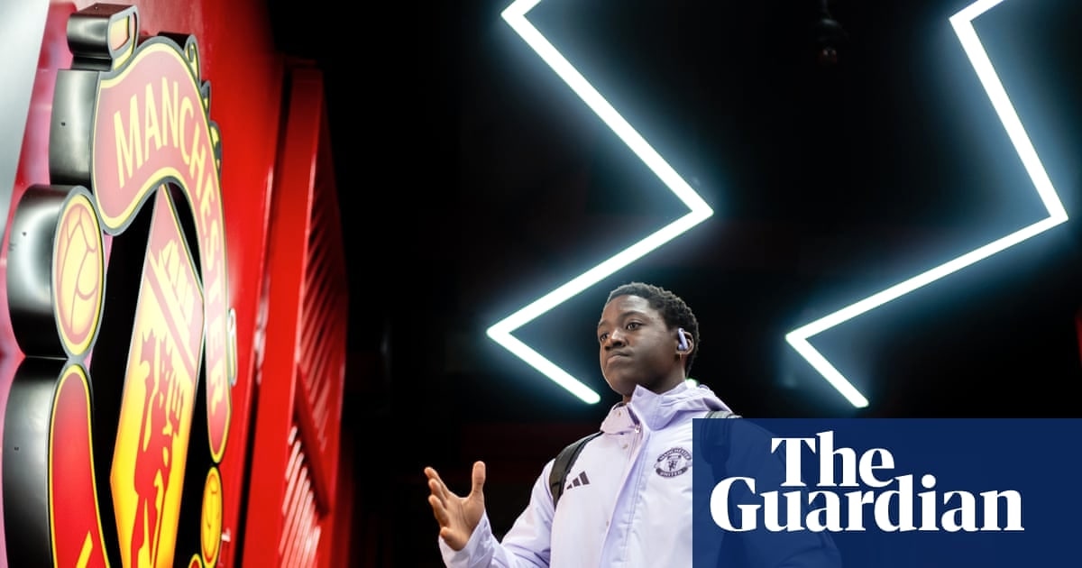 阿莫里姆强调用人标准：科比·马努在列但未首发，继续信任青训