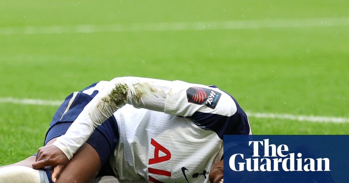 托特纳姆边锋娜兹遭遇职业生涯第二次ACL伤 病 休战本赛季