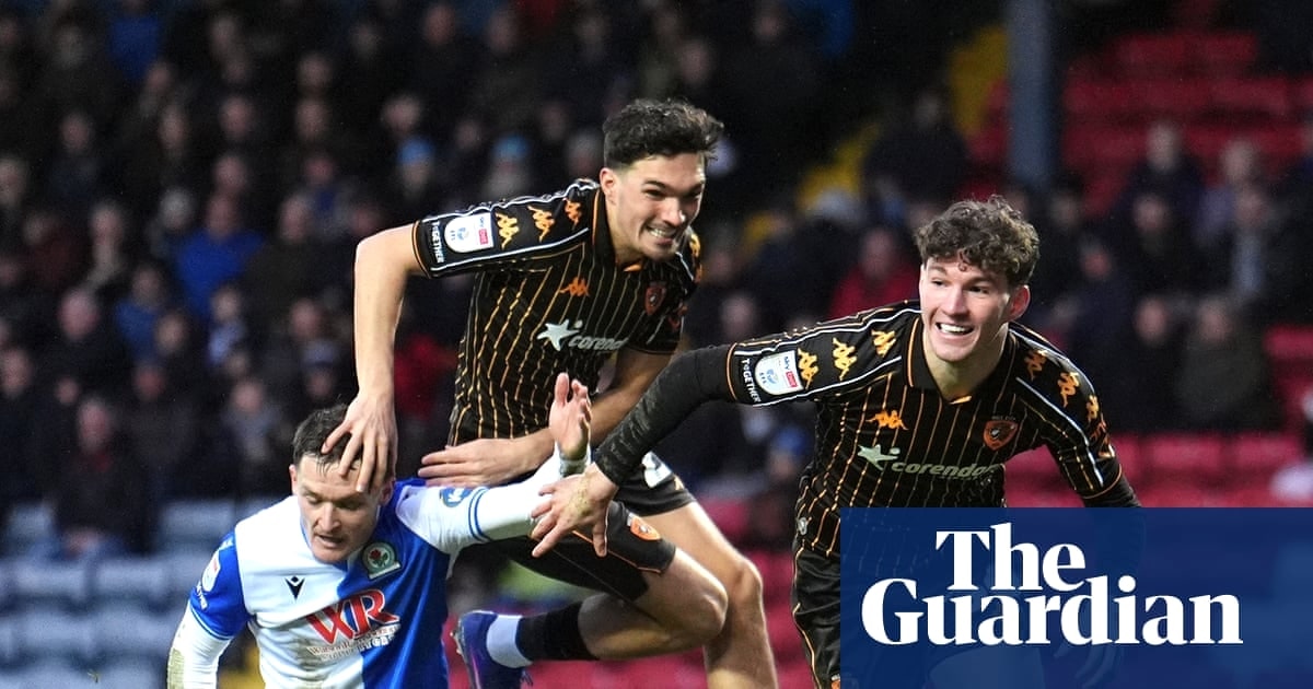 混乱赛季再临：布莱克本在保级边缘苦苦挣扎