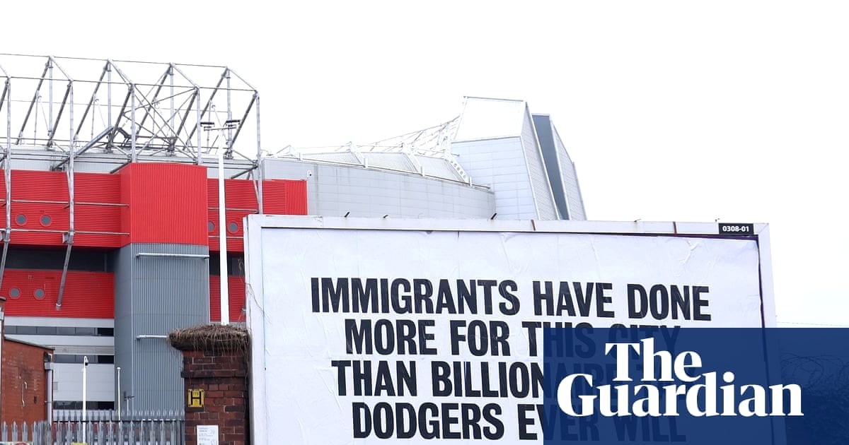 拉特克利夫避免处罚，孔帕尼为维尼修斯辩护