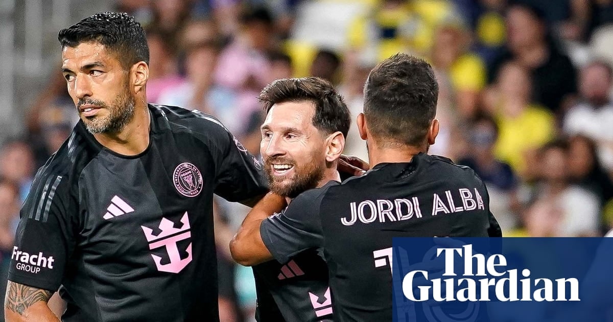 梅西帽子戏法夺MLS金靴,决胜日揭晓季后赛格局